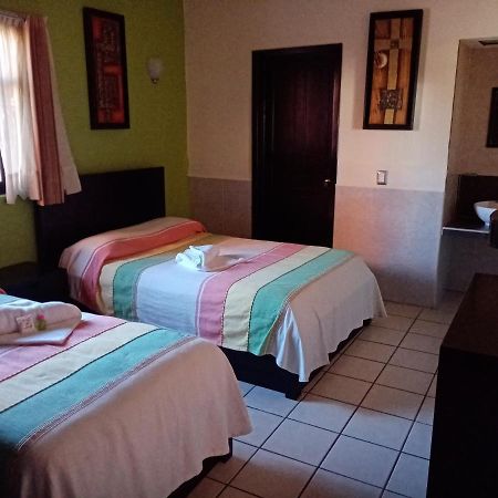 Hotel Real Plaza Ocosingo Екстер'єр фото