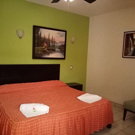 Hotel Real Plaza Ocosingo Екстер'єр фото