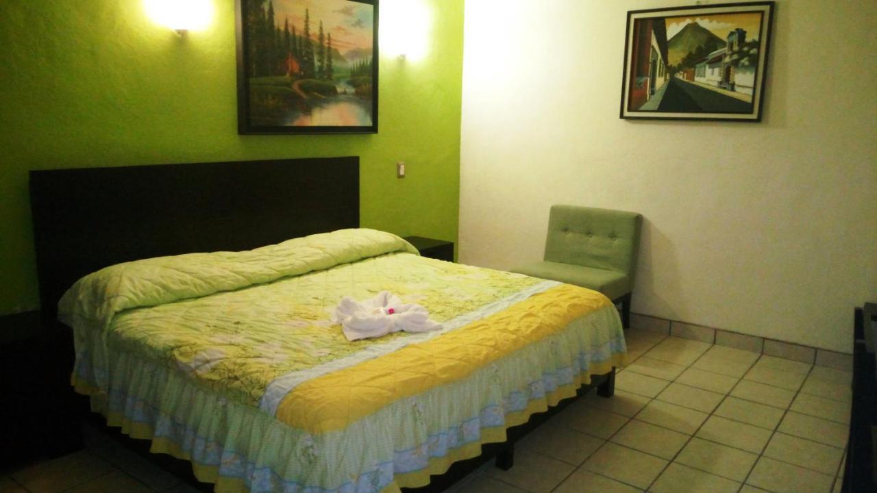 Hotel Real Plaza Ocosingo Екстер'єр фото